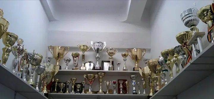 Vitrina cu trofee
